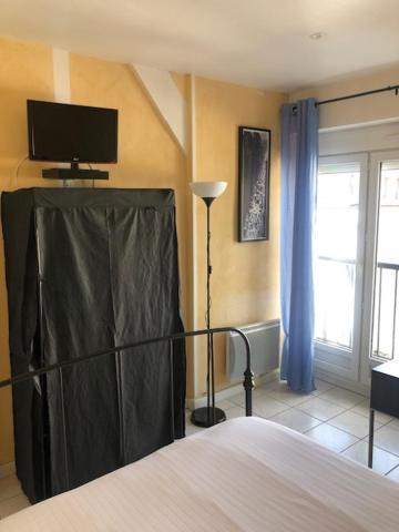 Jardin Fleury Apartment Gien Exterior photo